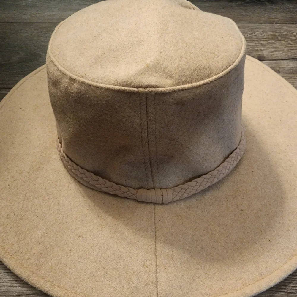 ASN Harper Floppy Hat - Picture 6 of 6